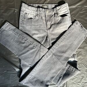 Girls size 16 grey Hudson jeans